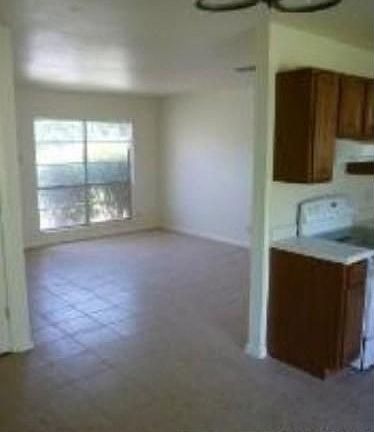 5th image of 14314 Briarlake St