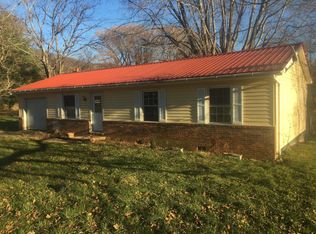 130 E Buffalo Meadows Rd, West Jefferson, NC 28694