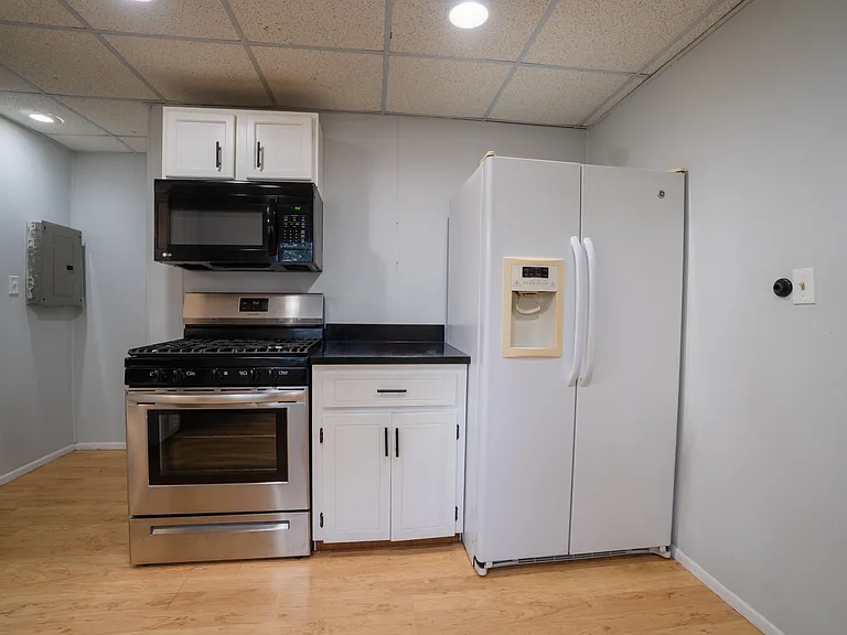 21801 Grand Lake St — Photo 11
