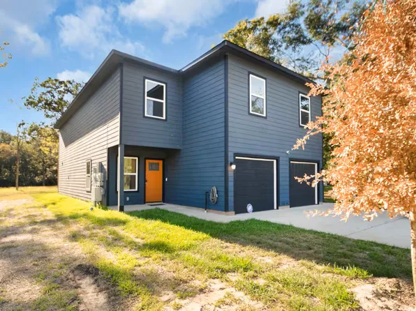 110 Turner St #A, Conroe, TX 77304