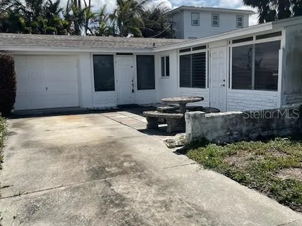103 161st Ave, Redington Beach, FL 33708