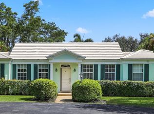 17 Par Club Cir, Golf, FL 33436