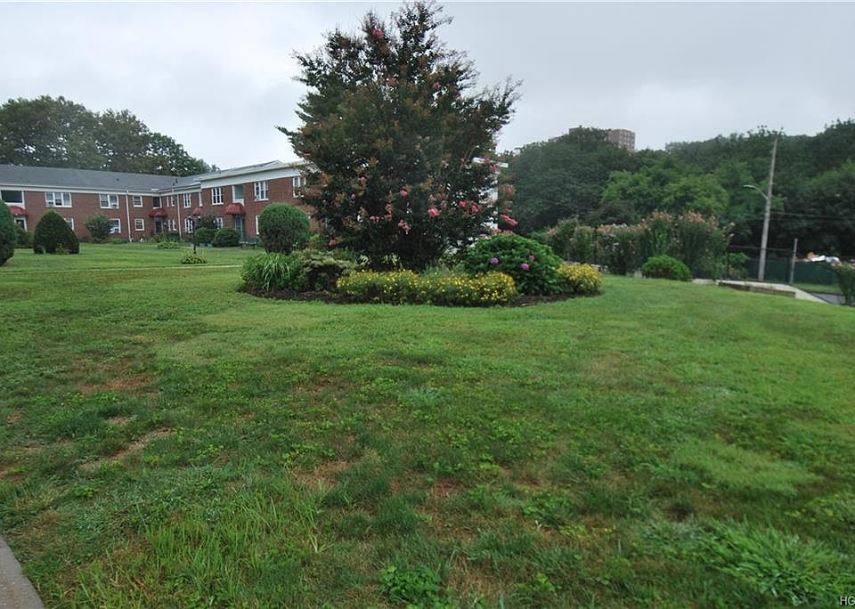 1st image of 21 Winchester Ave APT 1B