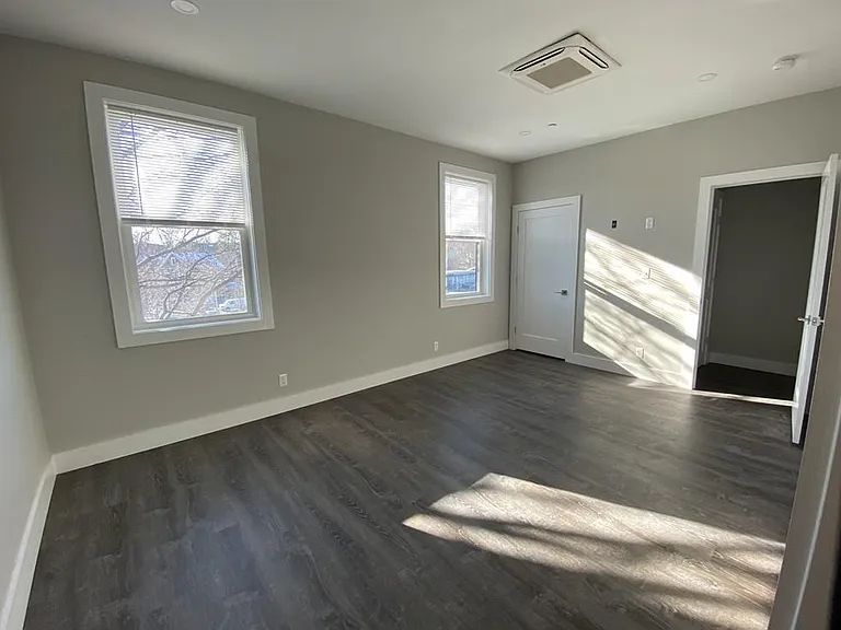 24 Norwood St #3 — Photo 8