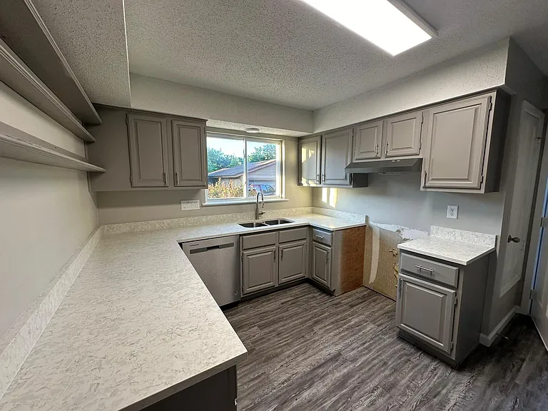 295 Mooring Cir #A — Photo 12