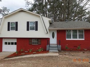 985 King James Dr, Morrow, GA 30260