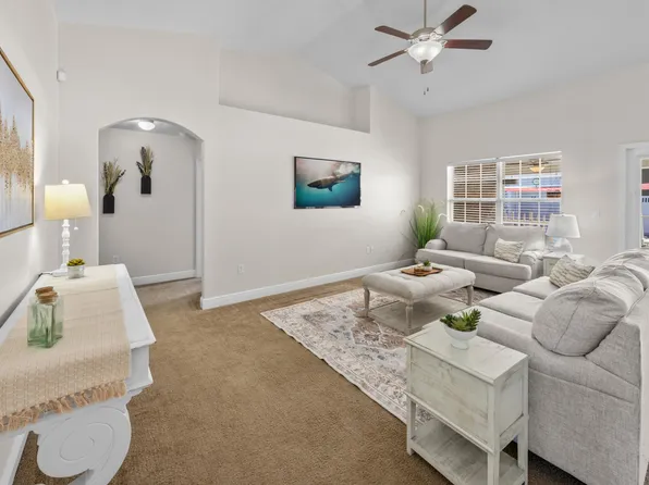 2392 Agerton St, Crestview, FL 32536