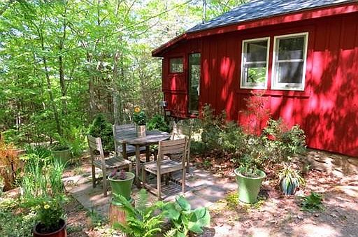 2nd image of 174 Locke Hill Rd