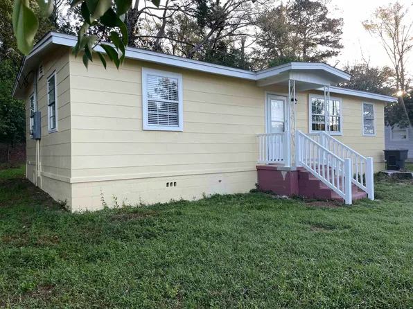 1822 Pepper Dr, Tallahassee, FL 32304