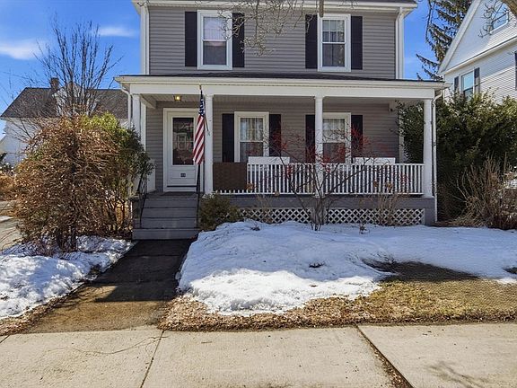 4th image of 42 Lawler St