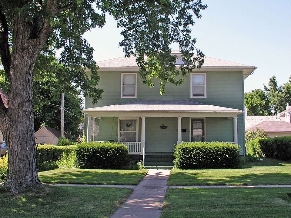 1st image of 714 W 23rd St