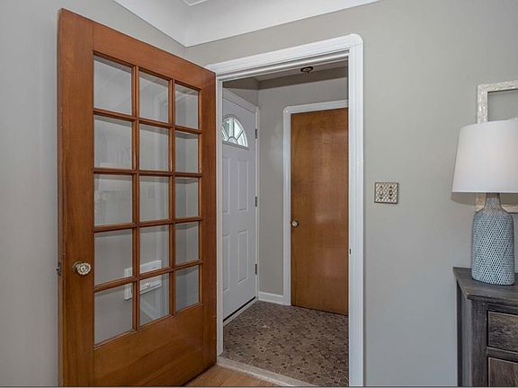 3rd image of 23201 Fernwood Dr