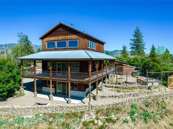 212 Twin Lakes Drive, Winthrop, WA 98862