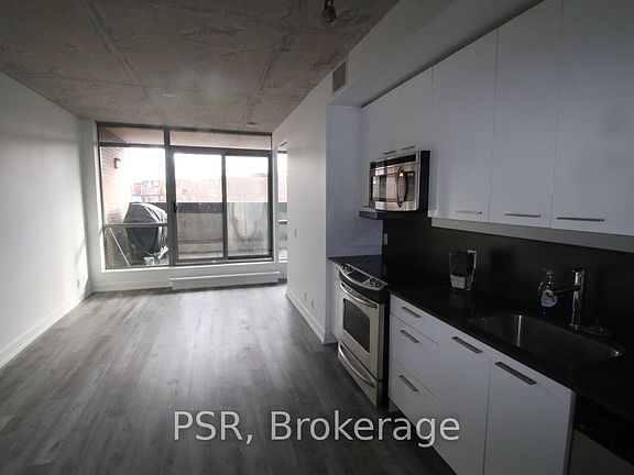 4th image of 2 Gladstone Ave #209