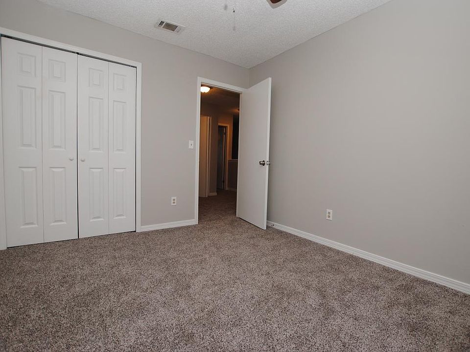 1st image of 5605 Bennington Dr