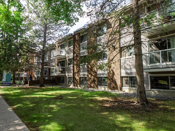 McCam 1 Apartments
