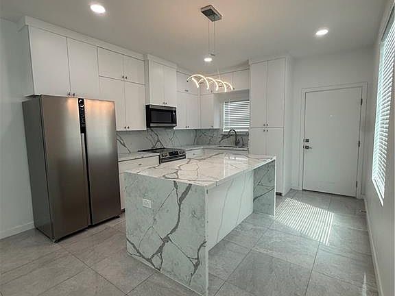 4th image of 2109 Cassandra St #1