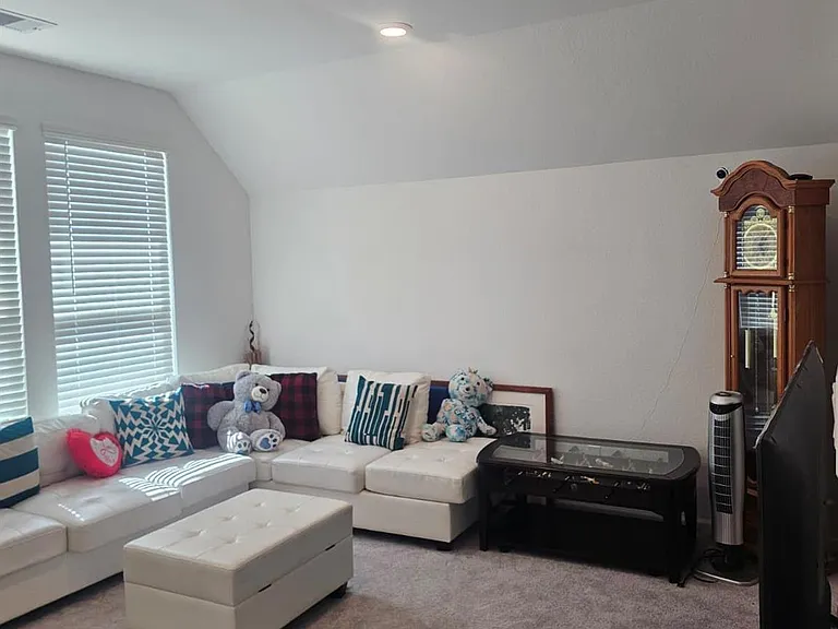 19027 Palizzi Ridge Ln — Photo 17