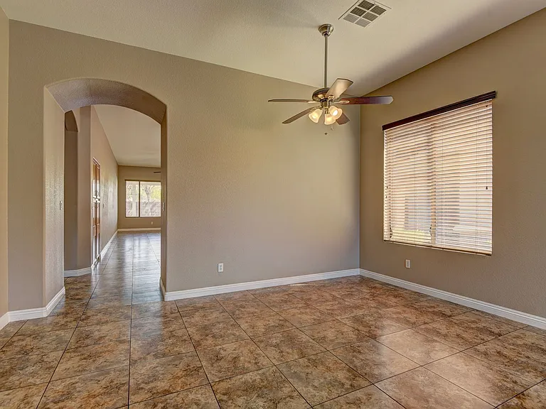 10876 Scamadella St — Photo 4