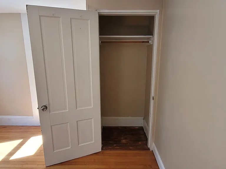 1614 N Main St #4 — Photo 11