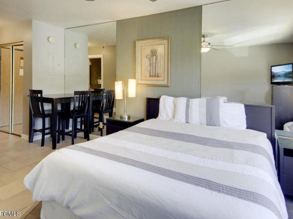 1940 Prospector Ave #302