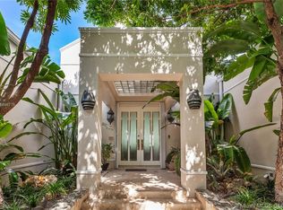 61 Island Dr, Key Biscayne, FL 33149