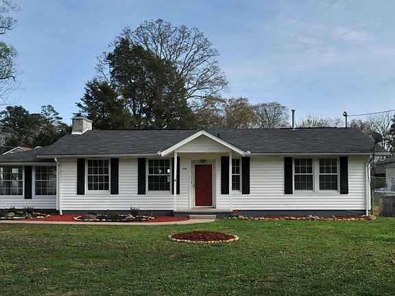 3rd image of 4302 Garden Dr