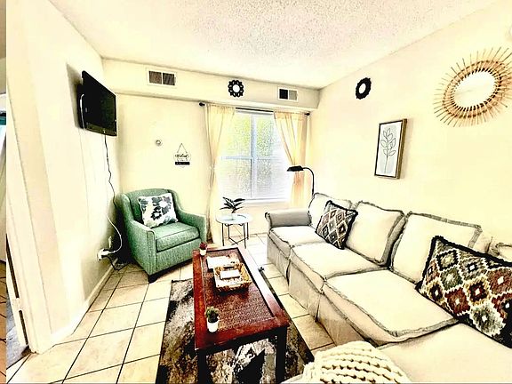 5th image of 200 Sandestin Ln APT 607