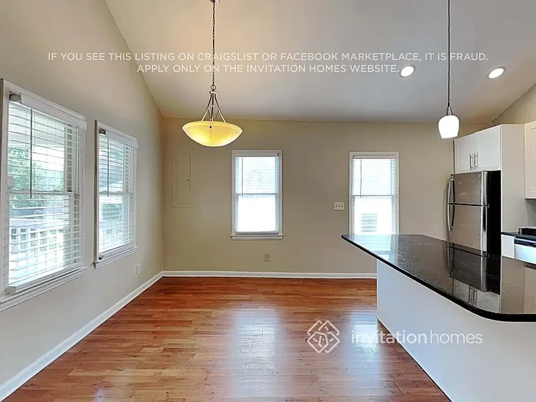 1551 New St NE — Photo 6