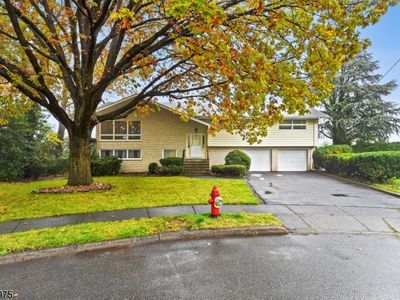 95 Macarthur Dr, Clifton, NJ, 07013