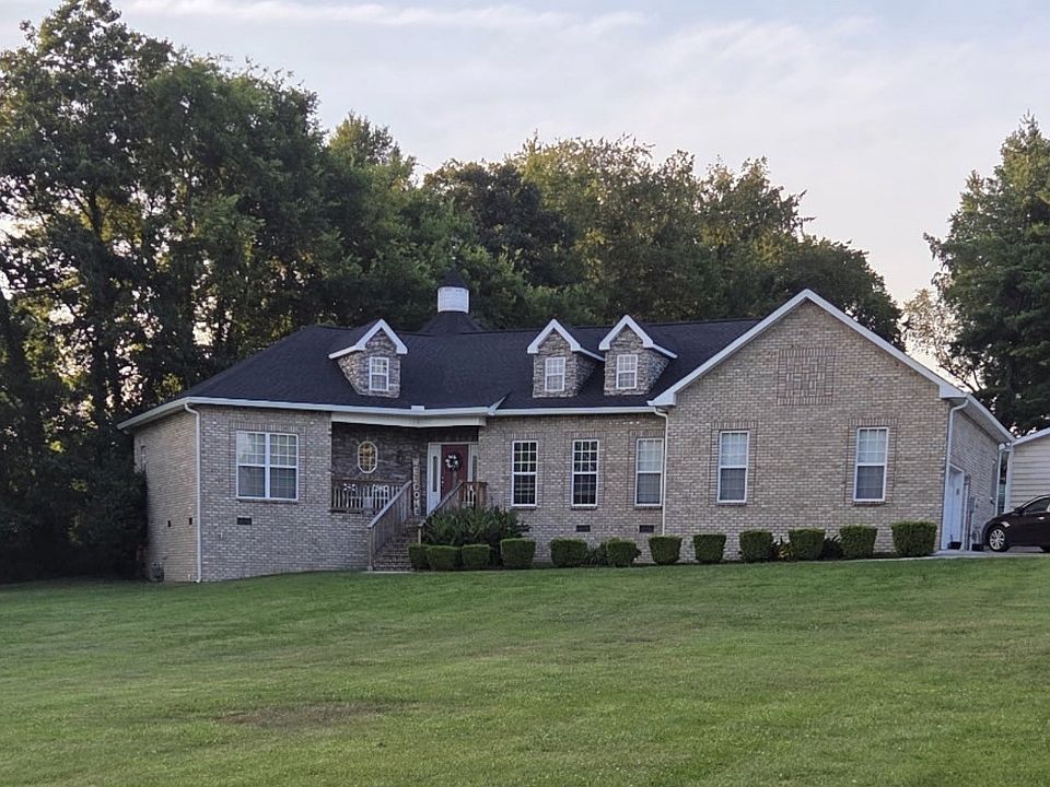 1st image of 322 Forrest St