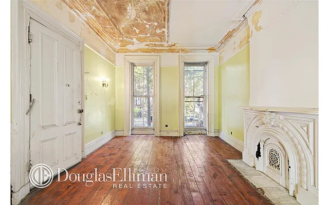 Sold by Douglas Elliman | media 4