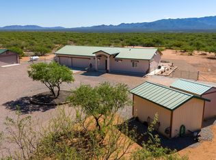 10153 E Chippewa St, Hereford, AZ 85615
