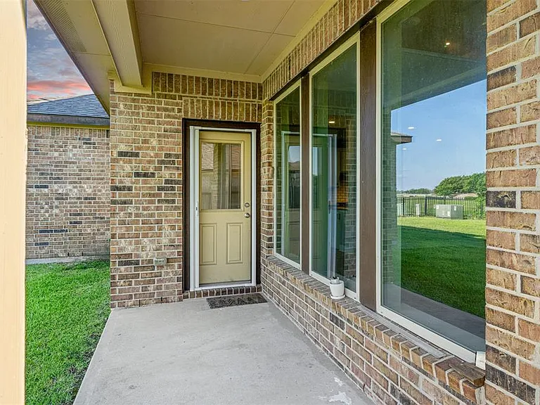 8835 Japonica Dr — Photo 38