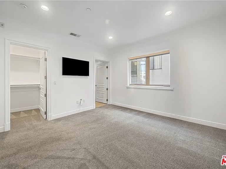 918 S Wooster St #2 — Photo 22