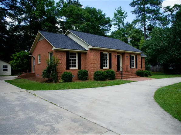 110 Woodcreek Rd, Darlington, SC 29532