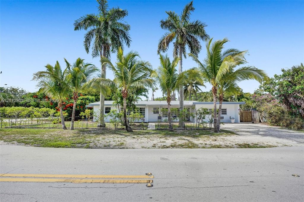 2416 SE 2nd St #1, Pompano Beach