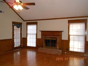 3rd image of 8349 Shingle Oaks Cv