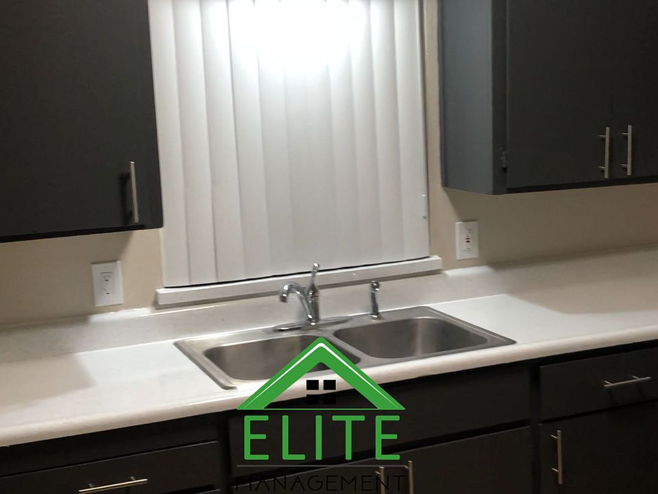 1st image of 5025 Estates Dr