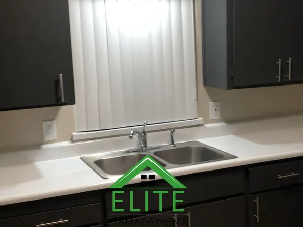 5025 Estates Dr, Modesto, CA 95357