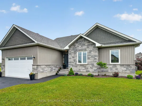 31 Hilda St, South Stormont, ON K0C 1P0