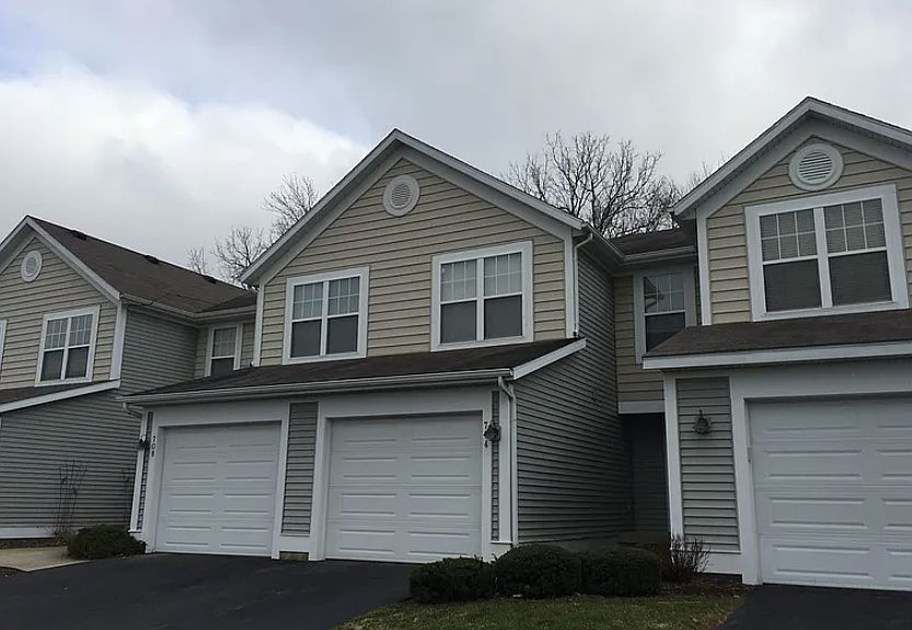 1st image of 704 Stevens Pointe Dr SE