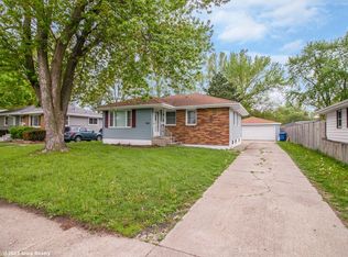 906 E Madison Ave, Des Moines, IA 50313