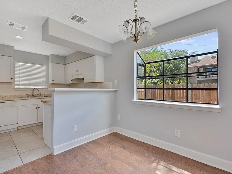 6020 Westcreek Dr #A — Photo 8