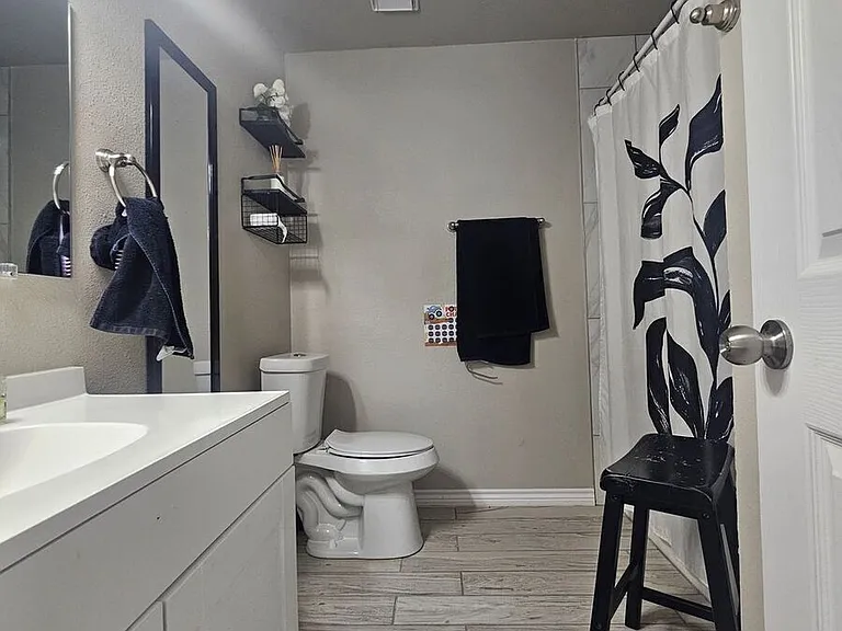 1408 Westway Dr — Photo 12