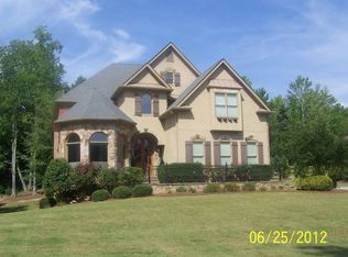 920 Chateau Forest Rd, Hoschton, GA 30548