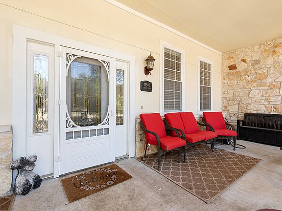 5th image of 11505 Antler Ln