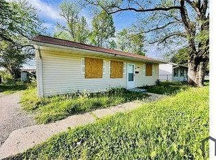 51 Helen Ct, Cahokia, IL 62206