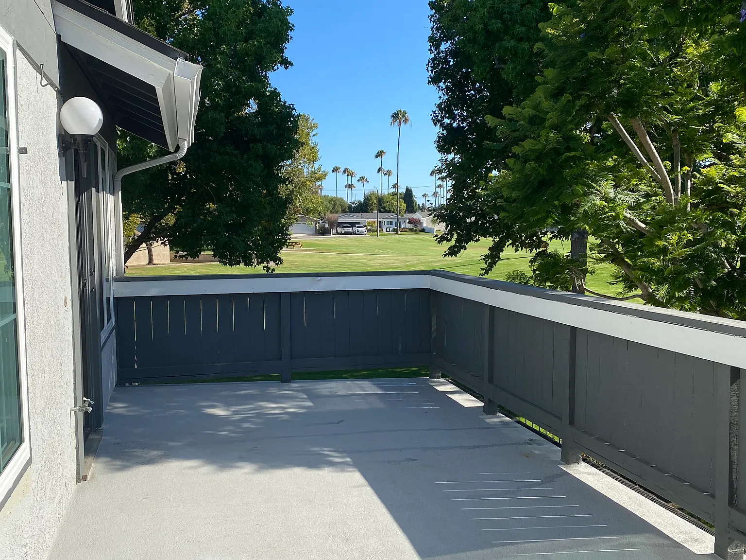 1 bed, 766 sqft, $2,400 — Photo 4