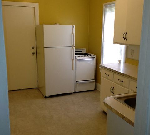 3rd image of 2605 Andrews St